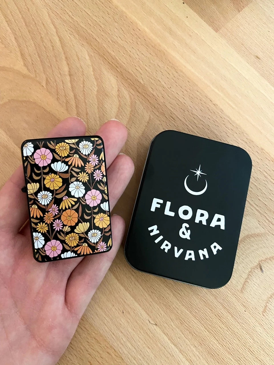 Retro Happy Faced Flowers Windproof Flip Top Lighter - Flora and Nirvana